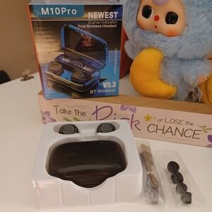 Wireless Earbud Headphones - Black